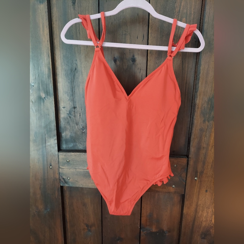 NWOT Shade & Shore Bathing Suit